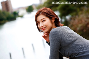 地元へ帰省した三日間、人妻になっていた憧れの叔母さんと時を忘れて愛し合った記録―　 加藤ツバキ