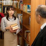 人妻秘書、汗と接吻に満ちた社長室中出し性交 最初で最高の秘書、ここに誕生―。 新妻ゆうか Madonna/jur00422 新妻ゆうか-【熟女】【不倫】【寝取られ】