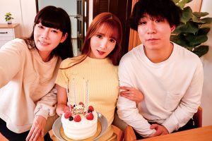 彼女に内緒で彼女の母ともヤってます… 友田彩也香 卍GROUP/ndra00113 友田彩也香-【熟女】【人妻】【不倫】【寝取られ】