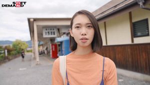 【ヤバすぎて配信停止？】 旦那には絶対ナイショの性癖。古都・京都からきたはんなりドM奥さん 三池小春 34歳 第4章 初めての放尿、露出プレイ ドマゾ人妻の新たな性が開花する 非日常な変態行為に過去最高にイキ果てる 一泊二日巣ごもり絶頂温泉旅行 本物人妻（旦那に内緒でAV体験）/1sdnm00497 三池小春 -熟女 人妻 不倫 寝取られ-