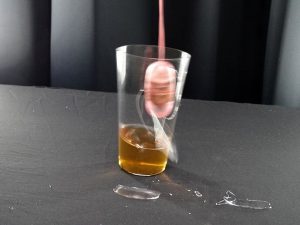 【この動画はガチ】浮気妻だからヤラれても仕方ないよね？同窓会で会った結婚している昔の彼女が旦那と暮らす家に忍び込みビッグバンローター ガクガク失禁するまで分からせた すみれ26歳 黒川すみれ 羞恥娘/1svbgr00001 黒川すみれ-【 人妻  激イキ 失禁】