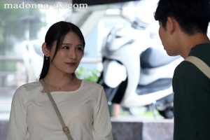 【不倫スキャンダル女優に似てる？】 合鍵をもらった人妻が、男子学生が卒業するまで中出しされた一人暮らし部屋。 広瀬ゆり Madonna/jur00174 広瀬ゆり -熟女 人妻 不倫 寝取られ-