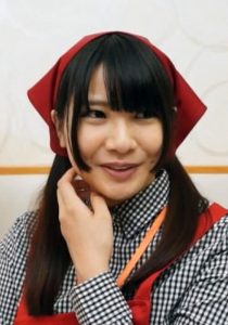 この地味な奥様、旦那がギャンブルクズで人生悲しくなっているという。そんな奥様救済セックスの撮影を…。地味だった奥様がストレス発散のエロビッチプレイに沼る！ 即ヌキ/h_1724a100b00006