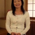 初めて見たAVの興奮と感激が忘れられず自分もこんなに他人を興奮させられるAVに出てみたい！と応募してきた黒髪五十路熟女の初撮り破廉恥SEX！ 即ヌキ/h_1724a108g00017