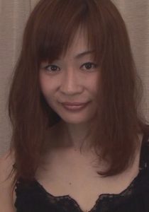 勇気を出して応募したけど緊張で震える熟女さん！緊張をほぐしてあげる為に乳首やアソコを舐めたら気分上々！中出しセックス！ 即ヌキ/h_1724v125i00004