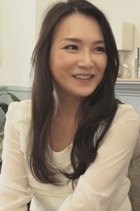 きれいな顔して発情早すぎ！エッチしたくてたまらなかったスケベ妻 ティッシュシコレール/h_1825tssr03907